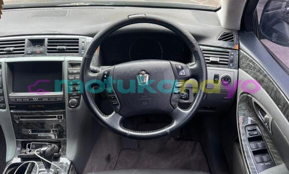 Buy Used Toyota Crown Black Car in Kinshasa in Kinshasa Buy Used Toyota Crown Black Car in Kinshasa in Kinshasa
