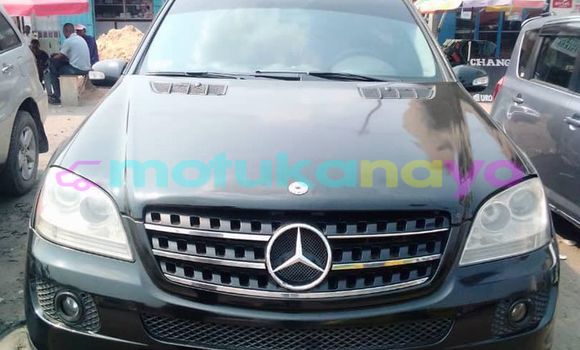 Buy Used Mercedes‒Benz ML–Class Black Car in Kinshasa in Kinshasa Buy Used Mercedes‒Benz ML–Class Black Car in Kinshasa in Kinshasa