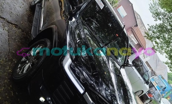 Acheter Occasion Voiture Toyota Land Cruiser Prado Noir à Kinshasa, Kinshasa Acheter Occasion Voiture Toyota Land Cruiser Prado Noir à Kinshasa, Kinshasa