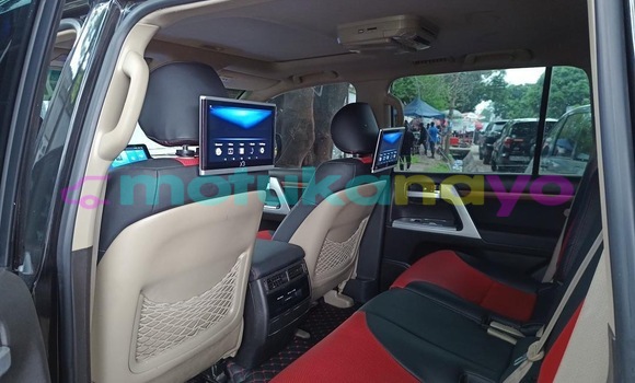 Acheter Occasion Voiture Toyota Land Cruiser Prado Noir à Kinshasa, Kinshasa Acheter Occasion Voiture Toyota Land Cruiser Prado Noir à Kinshasa, Kinshasa