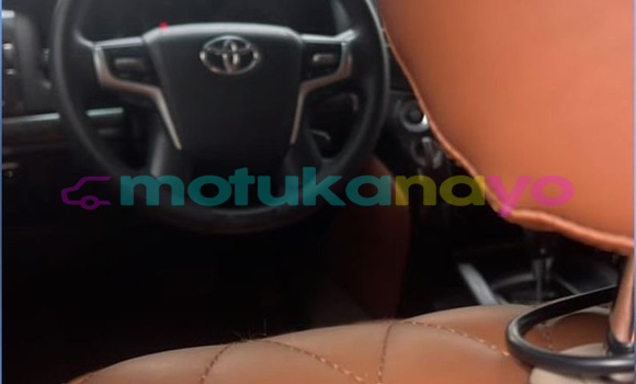 Acheter Occasion Voiture Toyota Land Cruiser Prado Noir à Kinshasa, Kinshasa Acheter Occasion Voiture Toyota Land Cruiser Prado Noir à Kinshasa, Kinshasa
