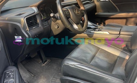 Acheter Neuf Voiture Lexus RX 350 Beige à Kinshasa, Kinshasa Acheter Neuf Voiture Lexus RX 350 Beige à Kinshasa, Kinshasa