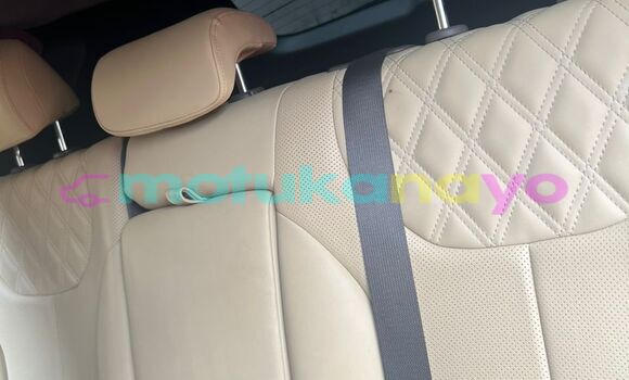 Buy Used Hyundai Santa Fe Silver Car in Kinshasa in Kinshasa Buy Used Hyundai Santa Fe Silver Car in Kinshasa in Kinshasa