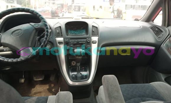Buy Used Toyota Harrier Beige Car in Kinshasa in Kinshasa Buy Used Toyota Harrier Beige Car in Kinshasa in Kinshasa