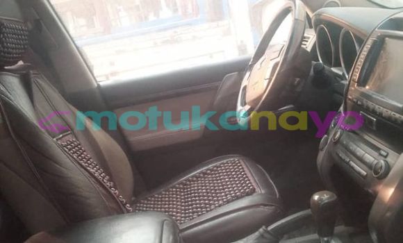 Buy Used Toyota Land Cruiser White Car in Kinshasa in Kinshasa Buy Used Toyota Land Cruiser White Car in Kinshasa in Kinshasa