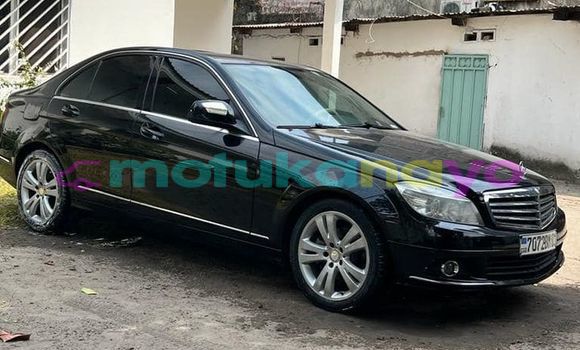 Buy Used Mercedes‒Benz C–Class Black Car in Kinshasa in Kinshasa Buy Used Mercedes‒Benz C–Class Black Car in Kinshasa in Kinshasa
