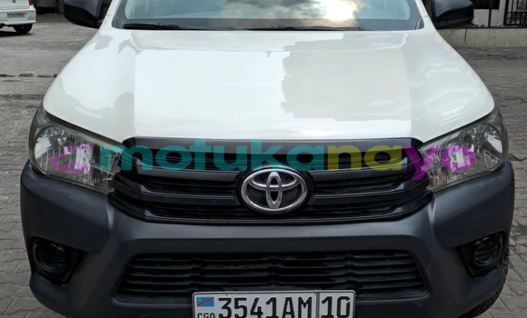 Acheter Occasion Voiture Toyota Hilux Blanc à Kinshasa, Kinshasa Acheter Occasion Voiture Toyota Hilux Blanc à Kinshasa, Kinshasa