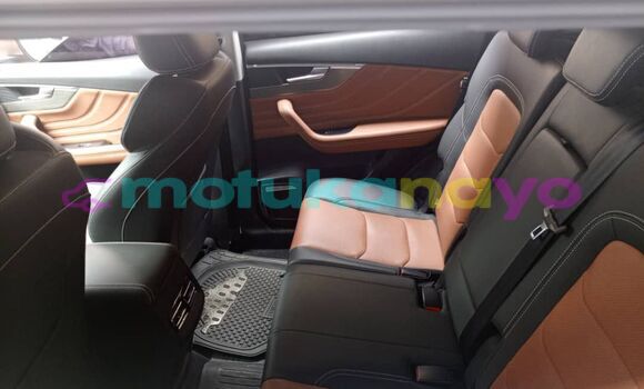 Acheter Occasion Voiture Jeep Liberty (North America) Blanc à Kinshasa, Kinshasa Acheter Occasion Voiture Jeep Liberty (North America) Blanc à Kinshasa, Kinshasa