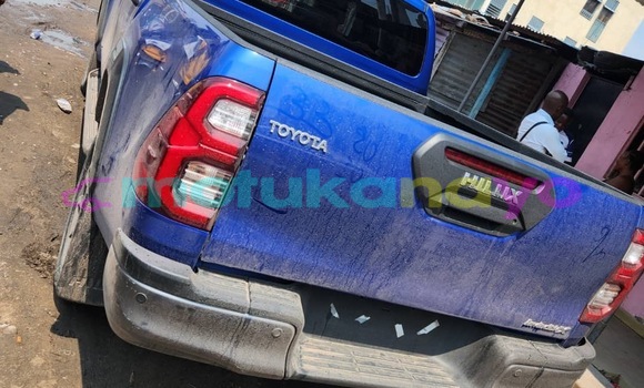 Acheter Occasion Voiture Toyota Hilux Bleu à Kinshasa, Kinshasa Acheter Occasion Voiture Toyota Hilux Bleu à Kinshasa, Kinshasa