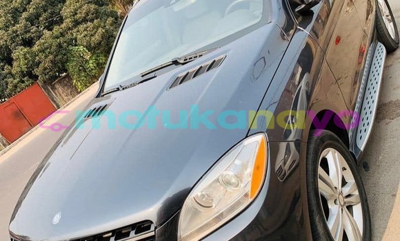 Buy Used Mercedes‒Benz ML–Class Black Car in Basankusu in Equateur Buy Used Mercedes‒Benz ML–Class Black Car in Basankusu in Equateur