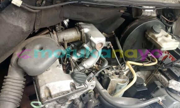 Buy Used Mercedes‒Benz S–Class White Car in Basoko in Haut-Congo Buy Used Mercedes‒Benz S–Class White Car in Basoko in Haut-Congo