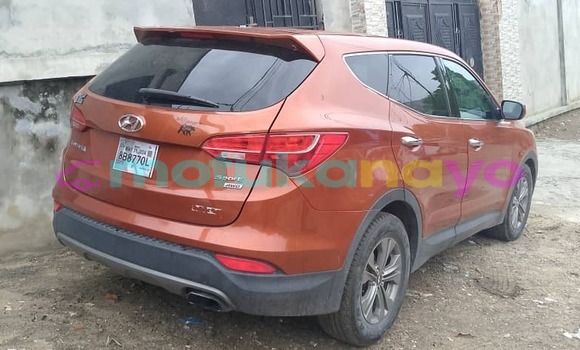 Buy Used Hyundai Santa Fe Red Car in Kinshasa in Kinshasa Buy Used Hyundai Santa Fe Red Car in Kinshasa in Kinshasa