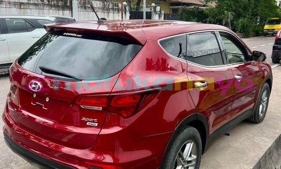 Acheter Occasion Voiture Hyundai Santa Fe Rouge à Kinshasa, Kinshasa Acheter Occasion Voiture Hyundai Santa Fe Rouge à Kinshasa, Kinshasa