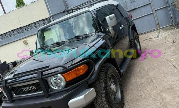 Buy Used Toyota FJ Cruiser Black Car in Kinshasa in Kinshasa Buy Used Toyota FJ Cruiser Black Car in Kinshasa in Kinshasa