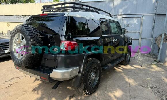 Buy Used Toyota FJ Cruiser Black Car in Kinshasa in Kinshasa Buy Used Toyota FJ Cruiser Black Car in Kinshasa in Kinshasa