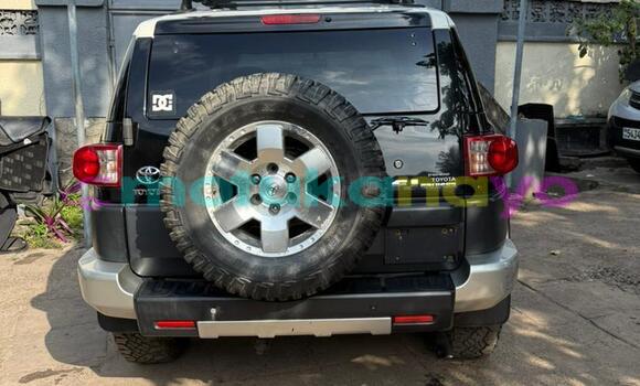 Buy Used Toyota FJ Cruiser Black Car in Kinshasa in Kinshasa Buy Used Toyota FJ Cruiser Black Car in Kinshasa in Kinshasa
