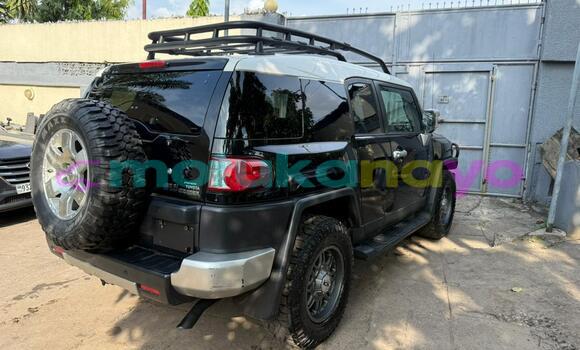 Buy Used Toyota FJ Cruiser Black Car in Kinshasa in Kinshasa Buy Used Toyota FJ Cruiser Black Car in Kinshasa in Kinshasa