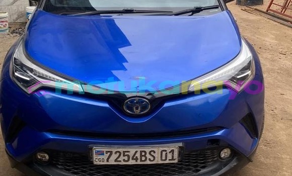 Acheter Occasion Voiture Toyota C-HR Bleu à Kinshasa, Kinshasa