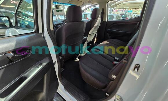 Buy Used Isuzu D–MAX White Car in Kinshasa in Kinshasa Buy Used Isuzu D–MAX White Car in Kinshasa in Kinshasa