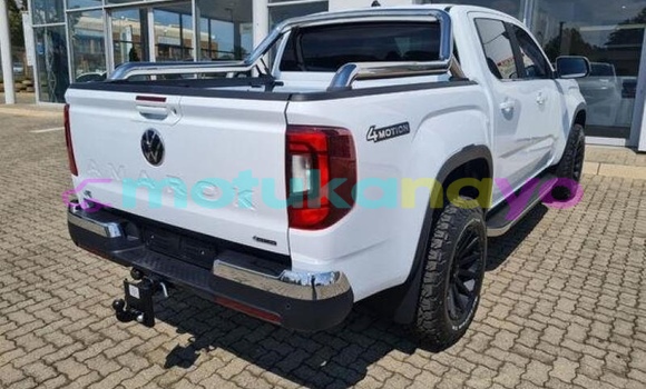 Acheter Occasion Voiture Volkswagen Amarok Blanc à Kinshasa, Kinshasa Acheter Occasion Voiture Volkswagen Amarok Blanc à Kinshasa, Kinshasa