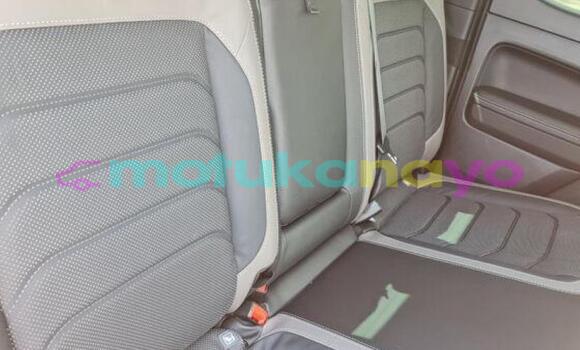 Acheter Occasion Voiture Volkswagen Amarok Blanc à Kinshasa, Kinshasa Acheter Occasion Voiture Volkswagen Amarok Blanc à Kinshasa, Kinshasa