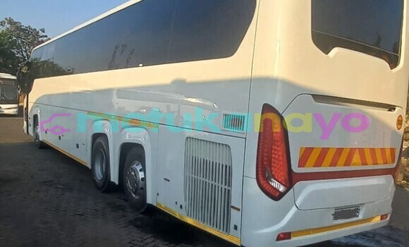 Buy Used Scania R420 White Truck in Kinshasa in Kinshasa Buy Used Scania R420 White Truck in Kinshasa in Kinshasa