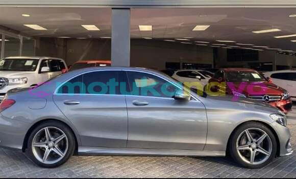 Buy Used Mercedes‒Benz C–Class Silver Car in Kinshasa in Kinshasa Buy Used Mercedes‒Benz C–Class Silver Car in Kinshasa in Kinshasa