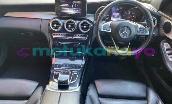 Buy Used Mercedes‒Benz C–Class Silver Car in Kinshasa in Kinshasa Buy Used Mercedes‒Benz C–Class Silver Car in Kinshasa in Kinshasa