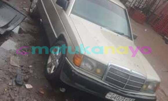 Acheter Occasion Voiture Mercedes Viano Autre à Kinshasa, Kinshasa Acheter Occasion Voiture Mercedes Viano Autre à Kinshasa, Kinshasa