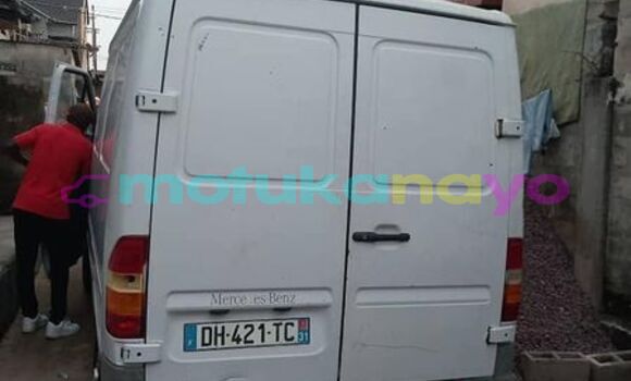 Buy Used Mercedes-Benz S-klasse Other Car in Kinshasa in Kinshasa Buy Used Mercedes-Benz S-klasse Other Car in Kinshasa in Kinshasa