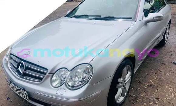 Acheter Occasion Voiture Mercedes Viano Autre à Kinshasa, Kinshasa Acheter Occasion Voiture Mercedes Viano Autre à Kinshasa, Kinshasa