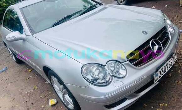 Acheter Occasion Voiture Mercedes Viano Autre à Kinshasa, Kinshasa Acheter Occasion Voiture Mercedes Viano Autre à Kinshasa, Kinshasa