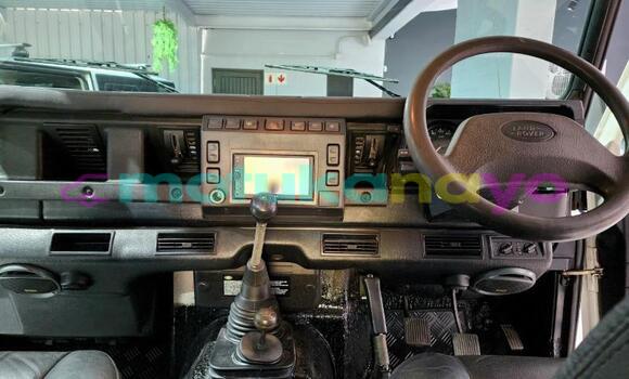 Buy Used Land Rover Defender Other Car in Kinshasa in Kinshasa Buy Used Land Rover Defender Other Car in Kinshasa in Kinshasa