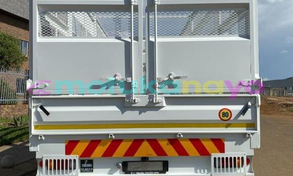 Buy Used Isuzu FTR 850 White Truck in Lubumbashi in Katanga Buy Used Isuzu FTR 850 White Truck in Lubumbashi in Katanga
