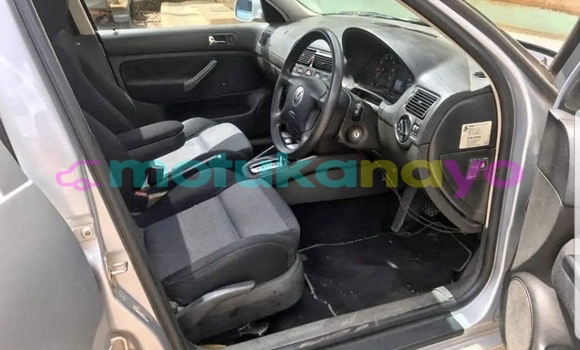 Buy Used Volkswagen Golf Silver Car in Lubumbashi in Katanga