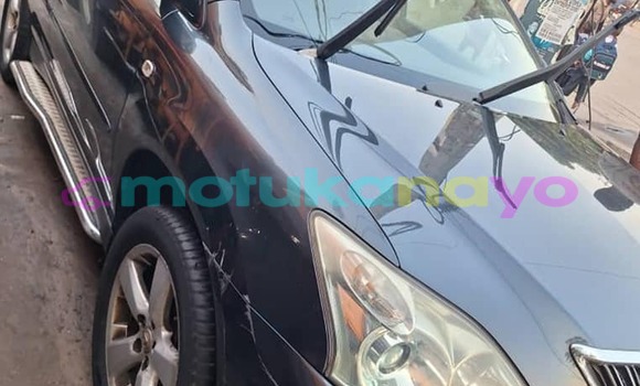 Acheter Occasion Voiture Lexus RX 300 Noir à Kinshasa, Kinshasa Acheter Occasion Voiture Lexus RX 300 Noir à Kinshasa, Kinshasa