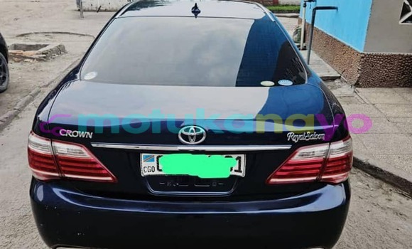 Acheter Occasion Voiture Toyota Crown Noir à Kinshasa, Kinshasa Acheter Occasion Voiture Toyota Crown Noir à Kinshasa, Kinshasa