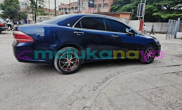 Acheter Occasion Voiture Toyota Crown Noir à Kinshasa, Kinshasa Acheter Occasion Voiture Toyota Crown Noir à Kinshasa, Kinshasa