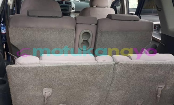 Acheter Occasion Voiture Toyota RAV4 Noir à Binga, Equateur Acheter Occasion Voiture Toyota RAV4 Noir à Binga, Equateur