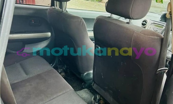 Acheter Occasion Voiture Toyota IST Noir à Kinshasa, Kinshasa Acheter Occasion Voiture Toyota IST Noir à Kinshasa, Kinshasa