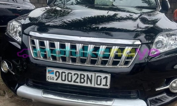 Acheter Occasion Voiture Toyota Vanguard Noir à Basankusu, Equateur Acheter Occasion Voiture Toyota Vanguard Noir à Basankusu, Equateur