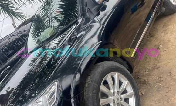 Acheter Occasion Voiture Toyota Vanguard Noir à Basankusu, Equateur Acheter Occasion Voiture Toyota Vanguard Noir à Basankusu, Equateur