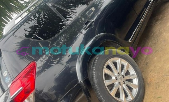 Acheter Occasion Voiture Toyota Vanguard Noir à Basankusu, Equateur Acheter Occasion Voiture Toyota Vanguard Noir à Basankusu, Equateur