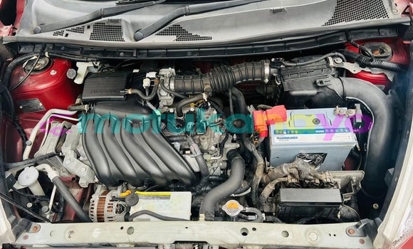 Acheter Occasion Voiture Nissan Juke Rouge à Basankusu, Equateur Acheter Occasion Voiture Nissan Juke Rouge à Basankusu, Equateur