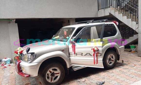 Acheter Occasion Voiture Toyota Prado Autre à Bandundu, Bandundu Acheter Occasion Voiture Toyota Prado Autre à Bandundu, Bandundu