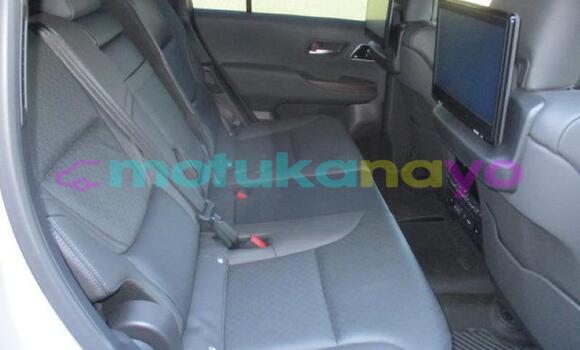 Buy Used Toyota Land Cruiser Silver Car in Kinshasa in Kinshasa Buy Used Toyota Land Cruiser Silver Car in Kinshasa in Kinshasa