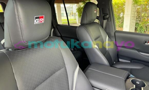 Buy Used Toyota Land Cruiser White Car in Lubumbashi in Katanga Buy Used Toyota Land Cruiser White Car in Lubumbashi in Katanga