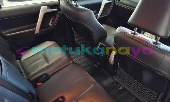 Buy Used Toyota Prado White Car in Lubumbashi in Katanga Buy Used Toyota Prado White Car in Lubumbashi in Katanga