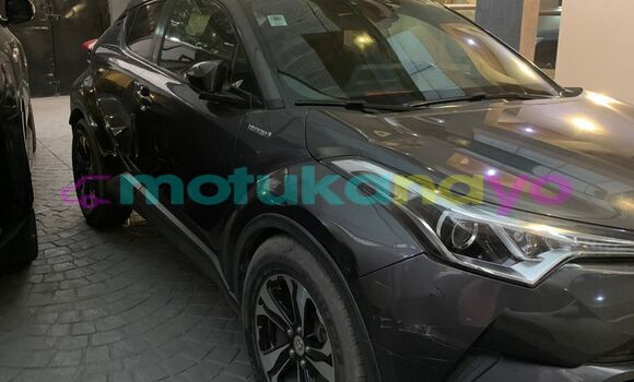 Acheter Occasion Voiture Toyota C-HR Gris à Kinshasa, Kinshasa Acheter Occasion Voiture Toyota C-HR Gris à Kinshasa, Kinshasa