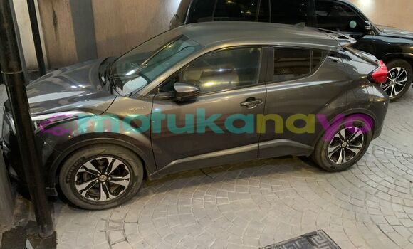 Acheter Occasion Voiture Toyota C-HR Gris à Kinshasa, Kinshasa Acheter Occasion Voiture Toyota C-HR Gris à Kinshasa, Kinshasa
